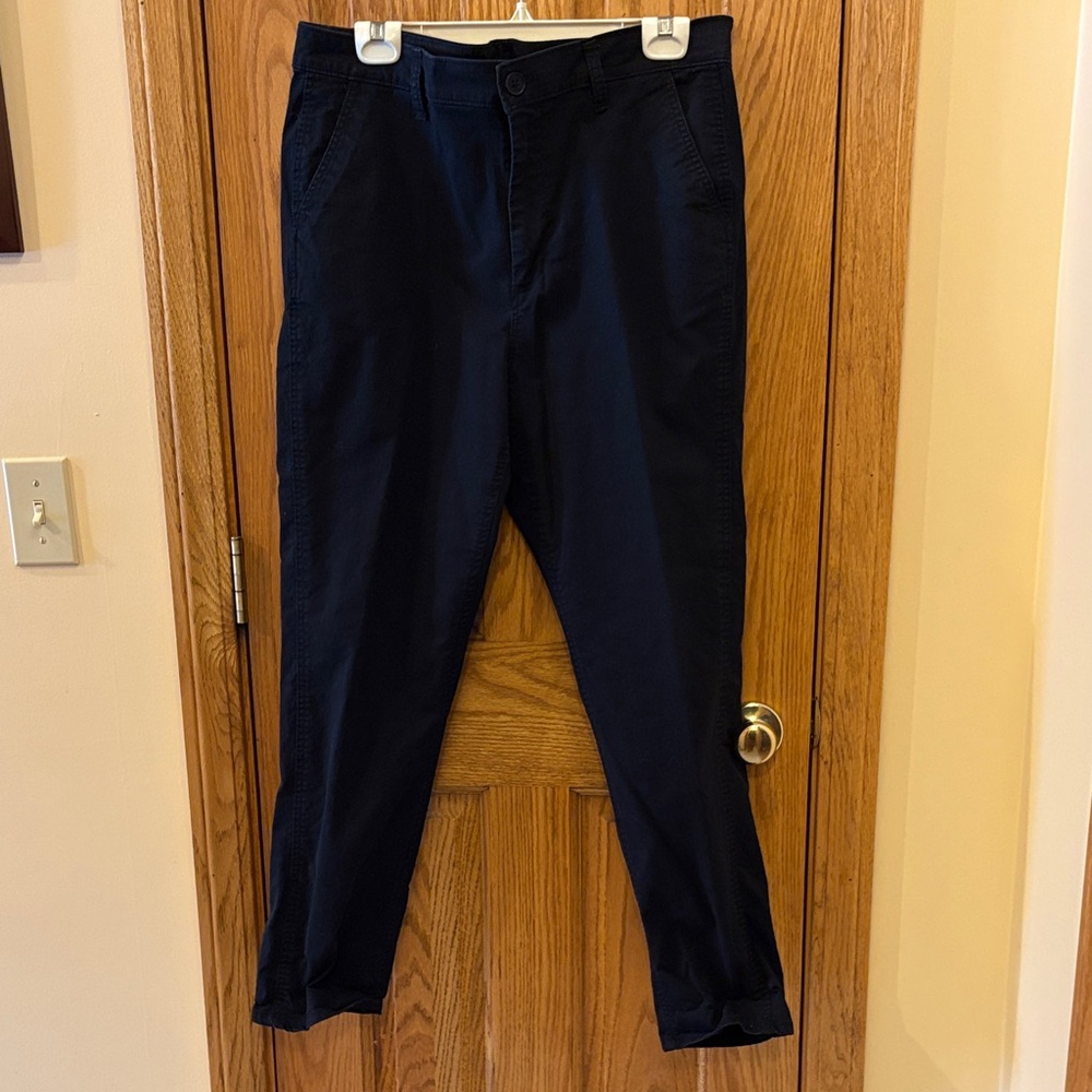 Old Navy Women's Black Straight Leg Pants